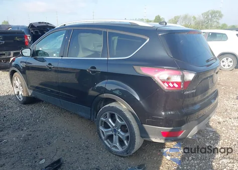 2017 Ford Escape Titanium из США, поврежденный, VIN 1FMCU0JD3HUA59627